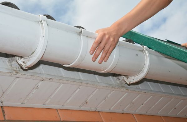 Cost of Gutter Reattachment in Nokomis